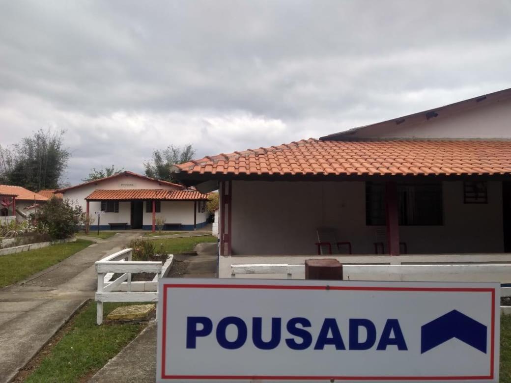 Comunidade Anuncia-Me Guaratinguetá Екстериор снимка